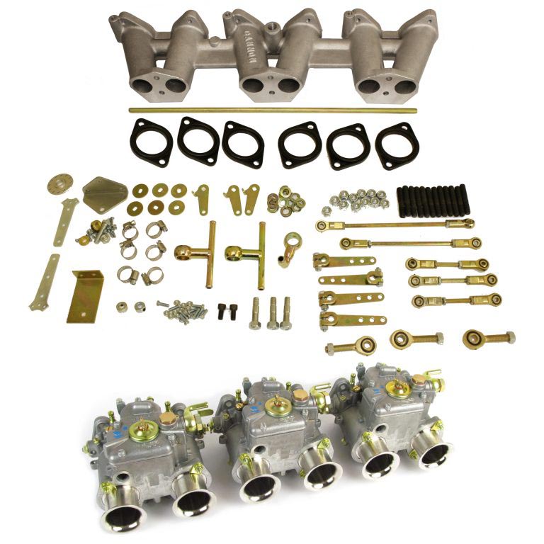 Triumph TR6, Σετ καρμπιρατέρ 3 x Weber DCOE40 kit.