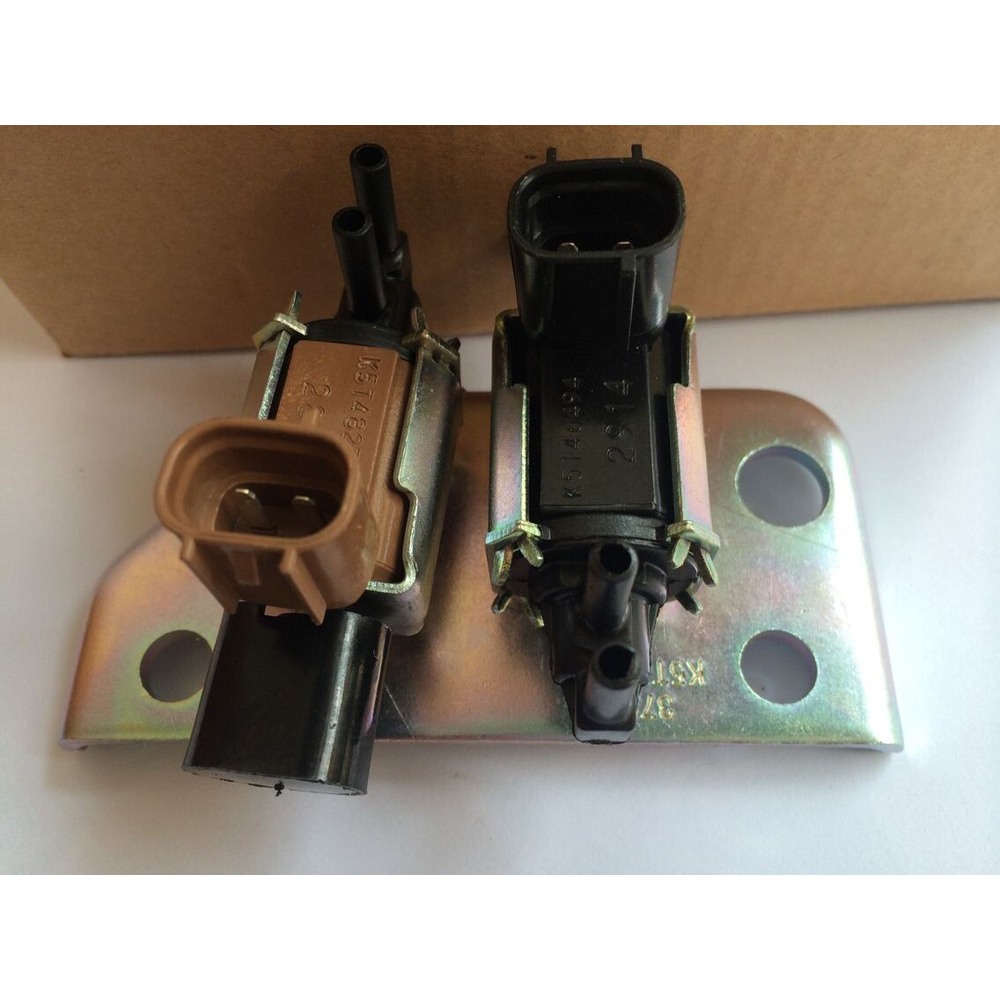 MR577099 Emission Solenoid sensor